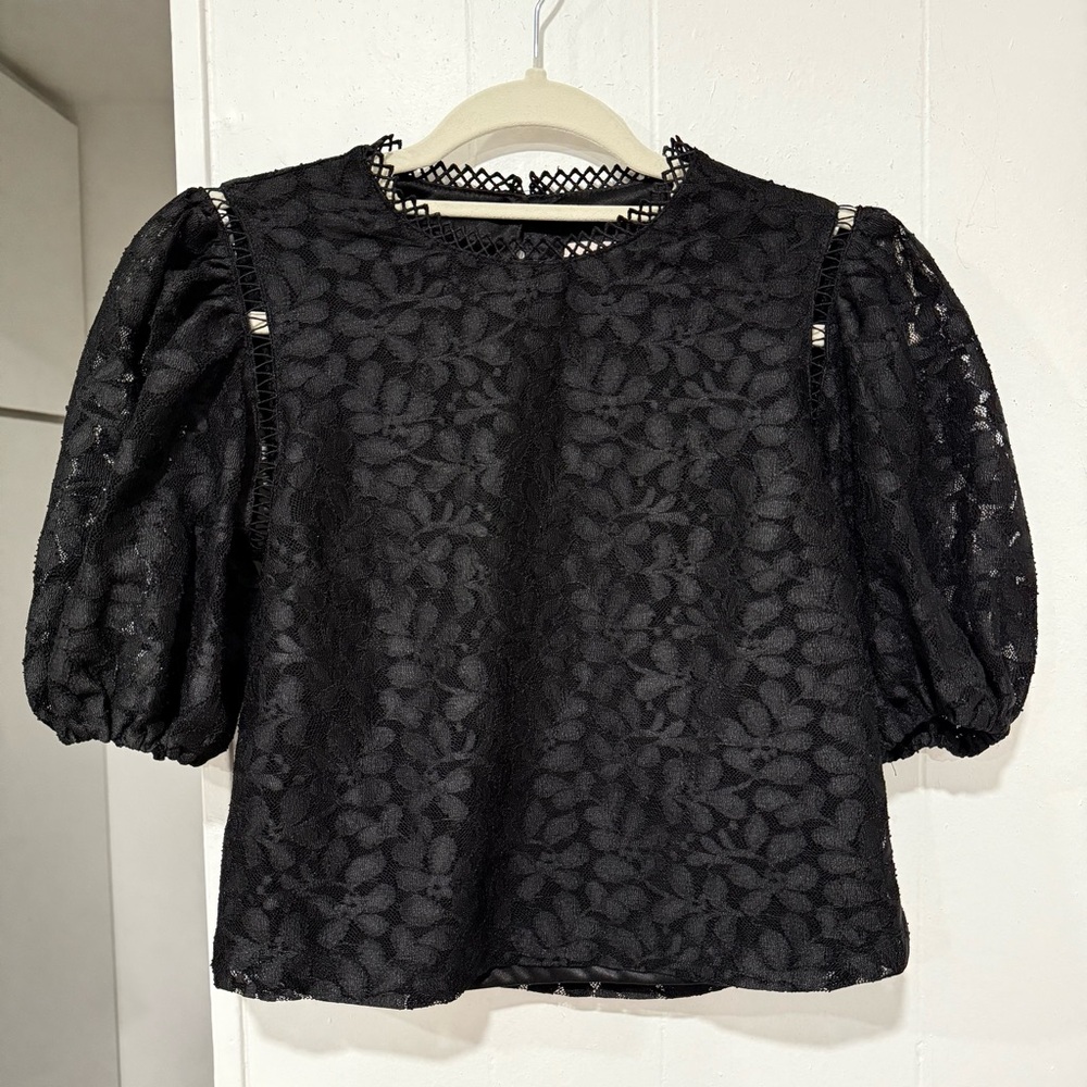 Philosophy Elegant Black Floral Lace Puff Short Sleeve Blouse XSmall Pre Owned